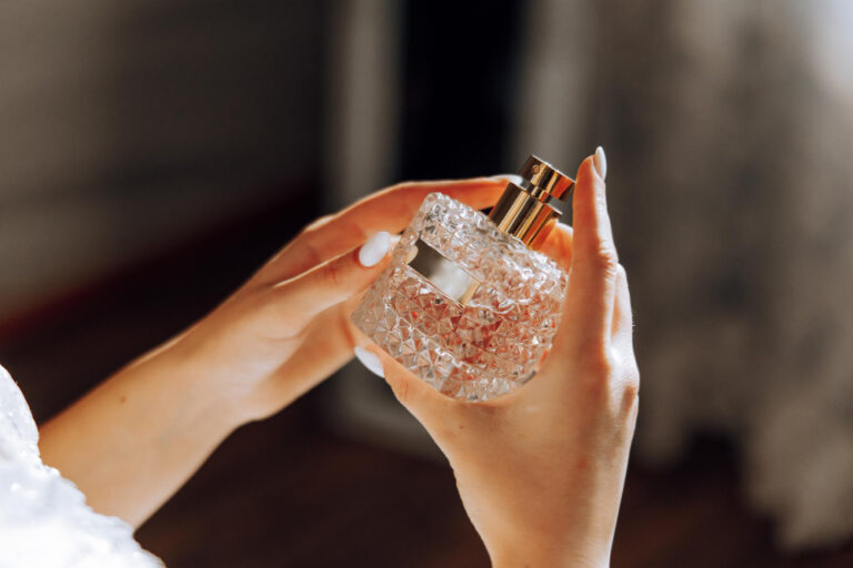 Natural products and essence of fragrances Brand