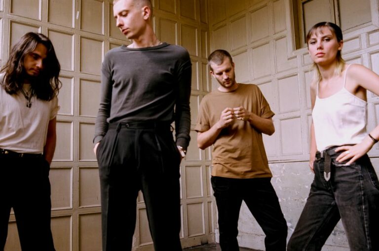 Wolf Alice win the Mercury Prize