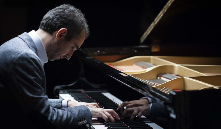 Fabio di Biase Presents ‘Oceano’
