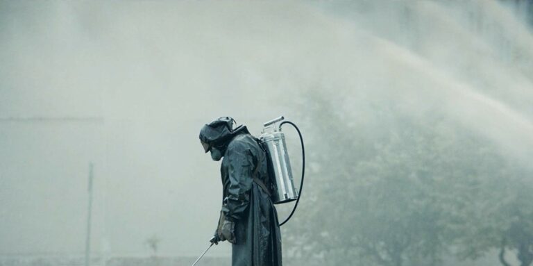 Review: Chernobyl (2019)