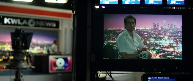12 Magnificent Stills from Nightcrawler (2014)