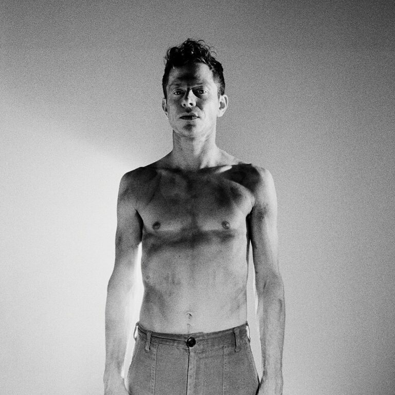 Album Review: Perfume Genius, ‘Set My Heart on Fire Immediately’