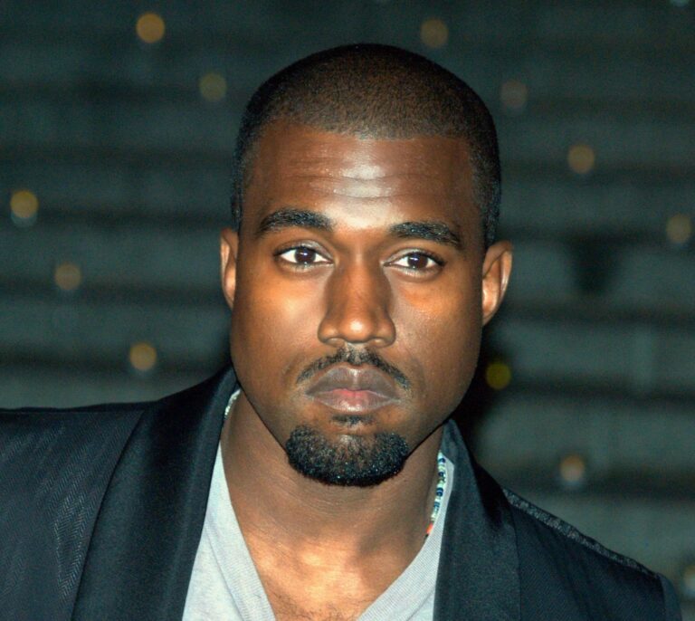 Kanye West Announces He’s Running for President in 2020