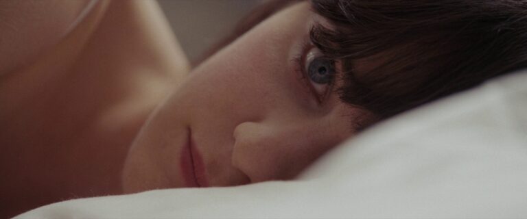 12 Evocative Stills From 500 Days of Summer (2009)