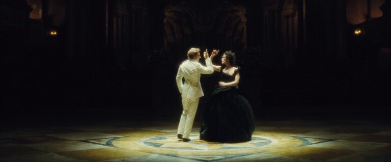 15 Captivating Stills From Anna Karenina (2012)