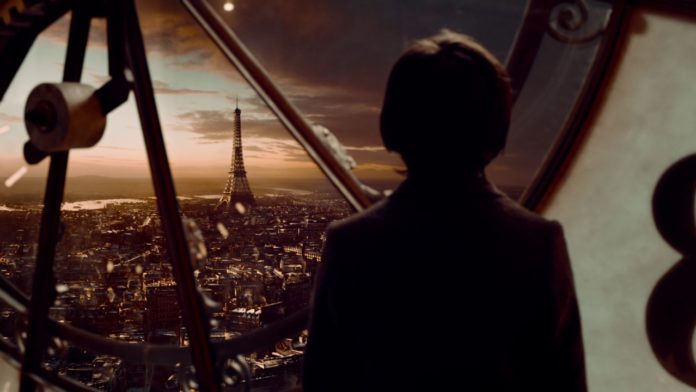 15 Artful Stills From Hugo (2011) - Our Culture