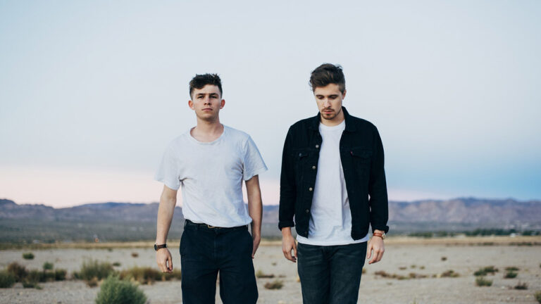Aquilo Present Music Video for ‘Moving On’