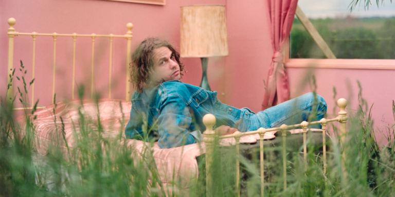 Kevin Morby Announces New Album ‘Sundowner’, Shares New Song with Waxahatchee