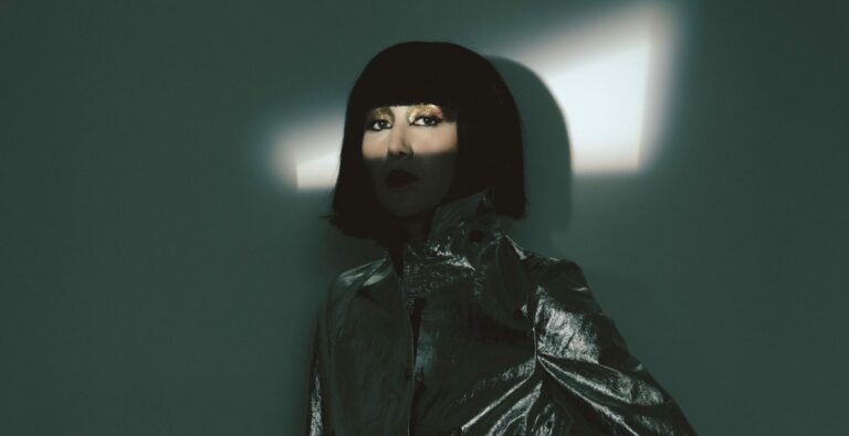 Karen O and Willie Nelson Share Cover of Queen and David Bowie’s ‘Under Pressure’
