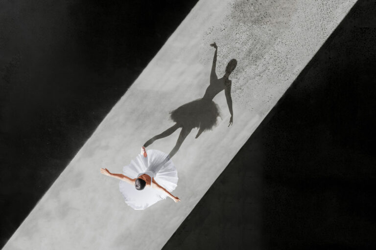 Ballerine de l’air by Brad Walls