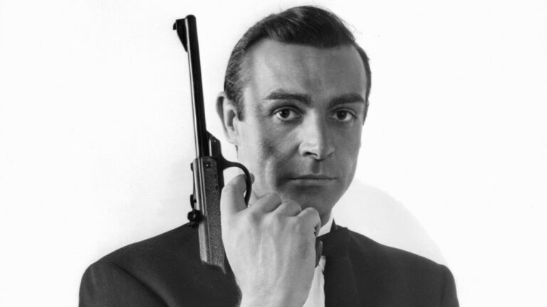 Sean Connery, James Bond Actor, Dies at 90
