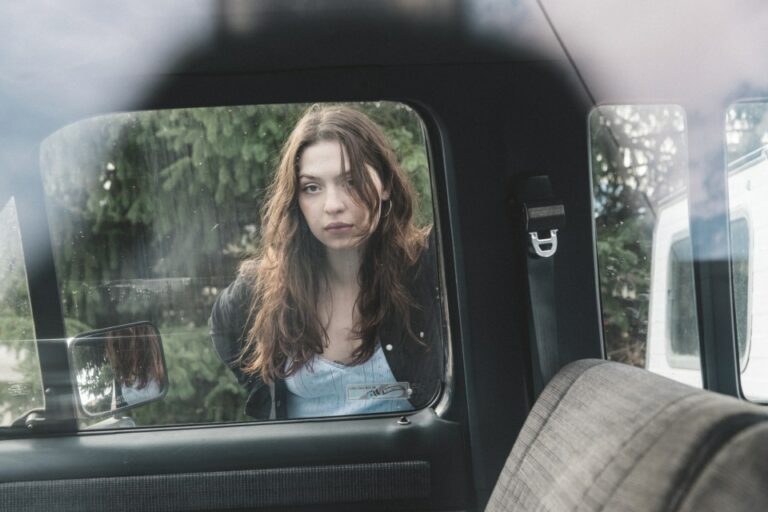 Alaska Reid Unveils New Song ‘Oblivion’, Produced by A.G. Cook and Rodaidh McDonald