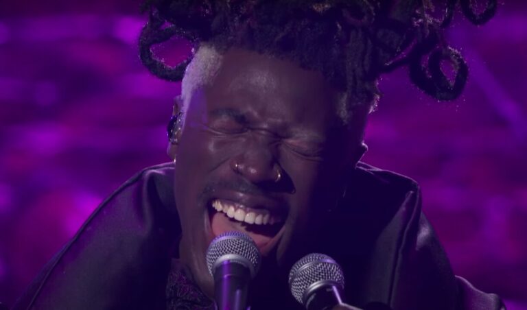 Watch Moses Sumney Perform ‘Bless Me’ at 2020 Soul Train Awards