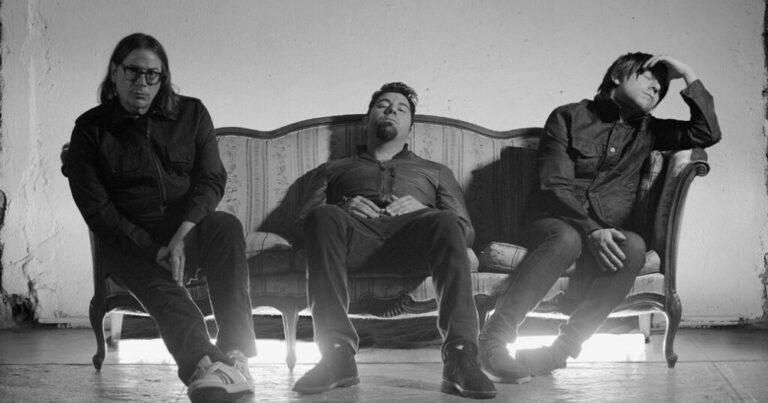 Chino Moreno’s ✞✞✞ (Crosses) Share First New Track in Six Years