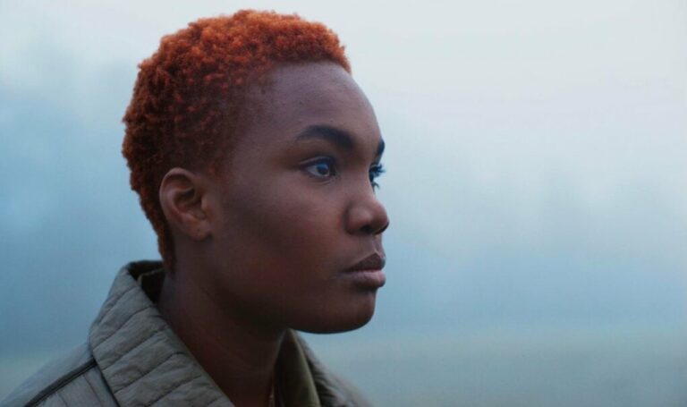 Arlo Parks Unveils New Video for ‘Caroline’