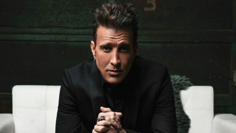 Creed’s Scott Stapp to Play Frank Sinatra in Ronald Reagan Biopic
