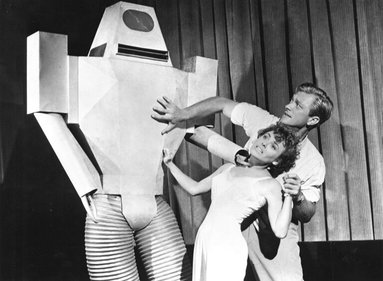 Review: Target Earth (1954)