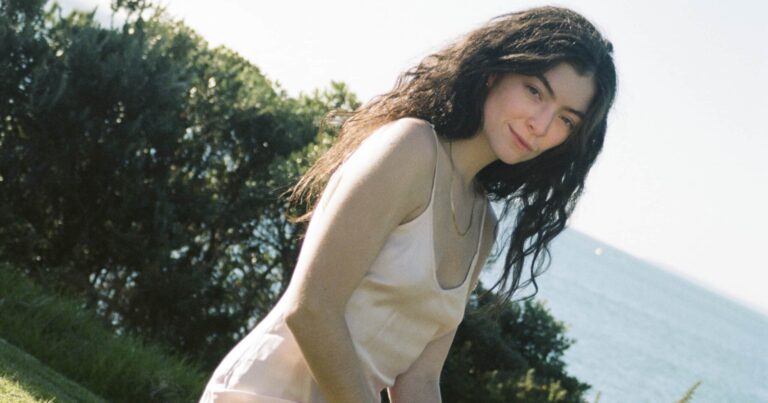 Lorde Releasing New Single ‘Stoned at the Nail Salon’ This Week