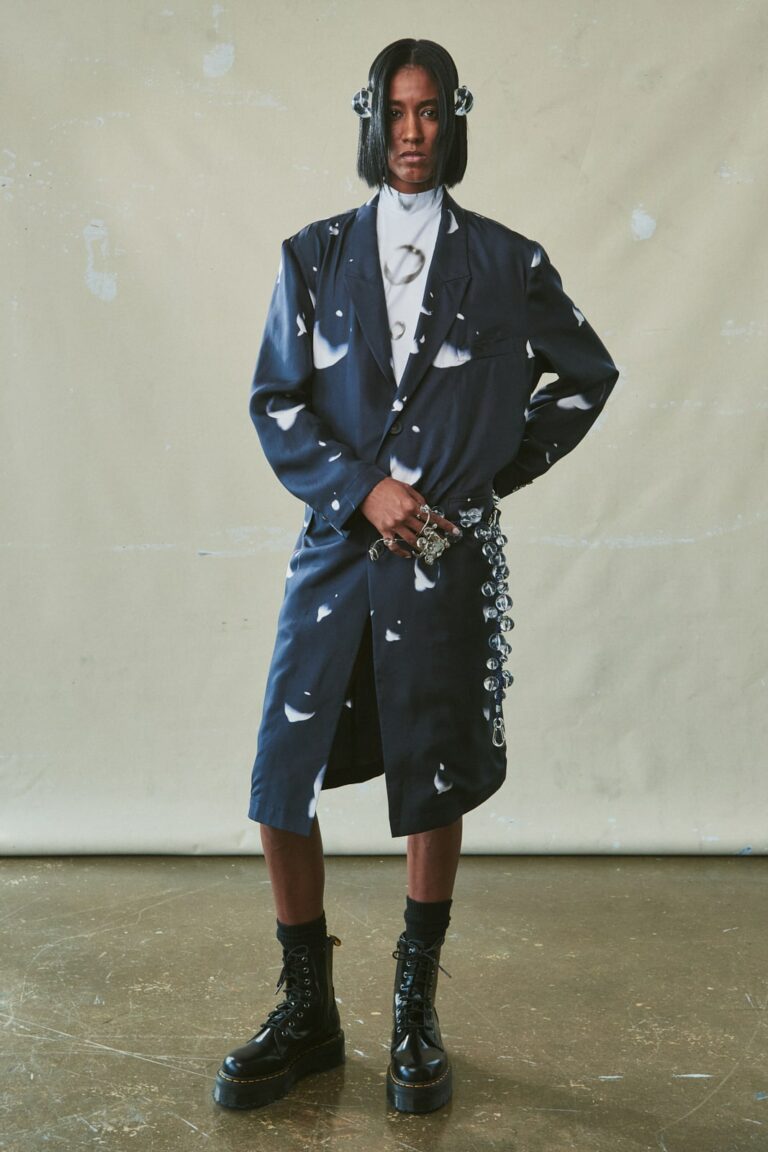 The Stolen Garment SS22