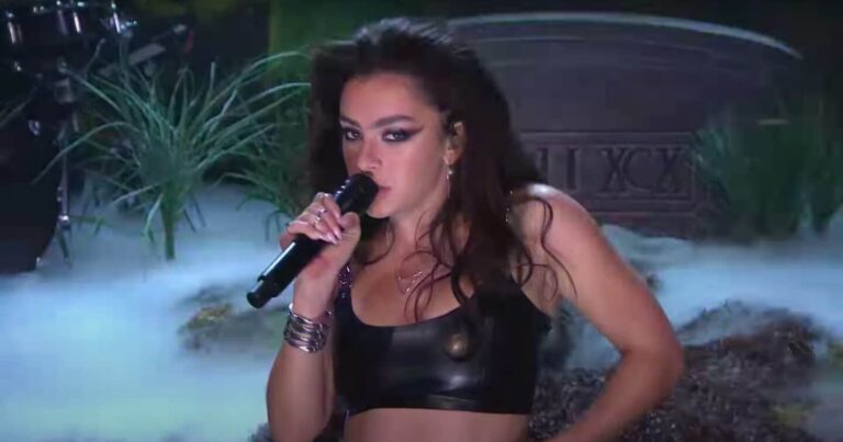 Watch Charli XCX Perform ‘Good Ones’ on ‘Fallon’