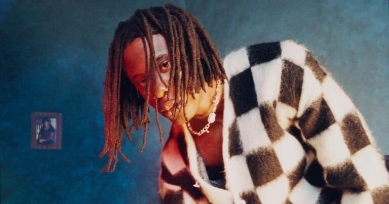 Obongjayar Drops Video for New Song ‘Message in a Hammer’