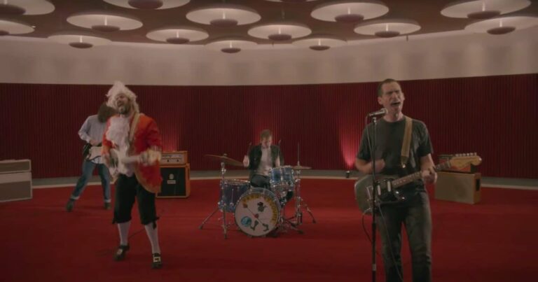 Parquet Courts Unveil Video for New Song ‘Homo Sapiens’