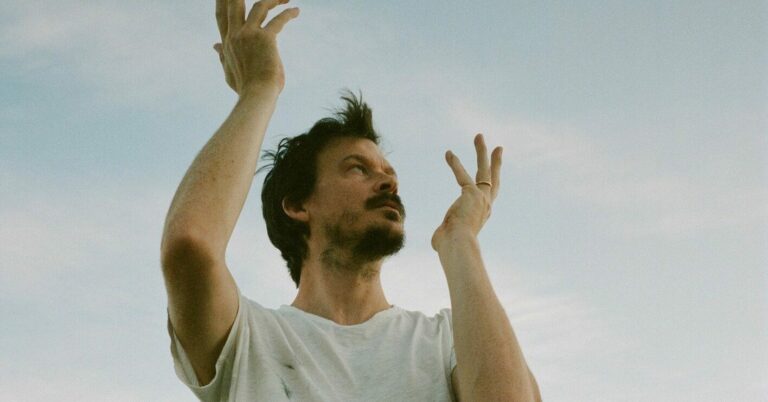Pearly Gate Music (Zachary Tillman) Announces New Album, Shares New Song ‘The Moon’