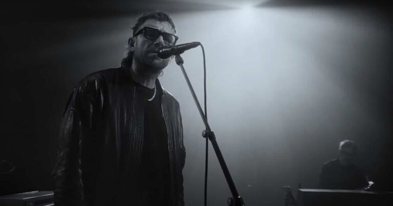 Watch Damon Albarn Perform ‘Darkness to Light’ on ‘Fallon’