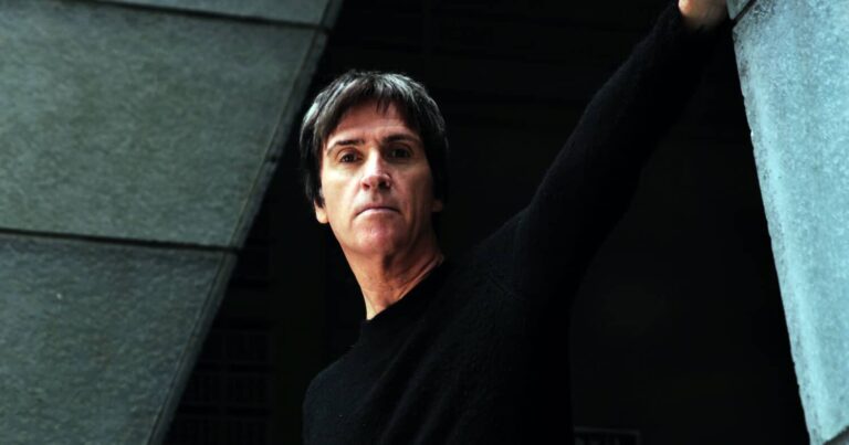 Johnny Marr Announces ‘Fever Dreams Pt 2’ EP, Shares New Songs