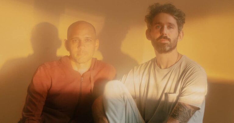 The Antlers Share New EP ‘Losing Light’, Announce 2022 Tour