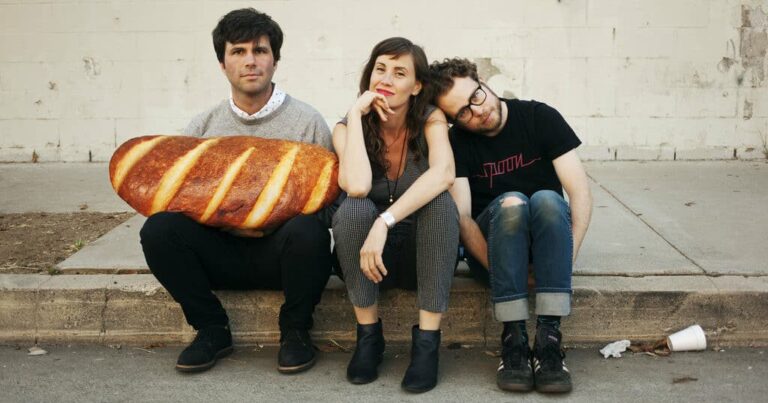 Cheekface Release New Single ‘Featured Singer’