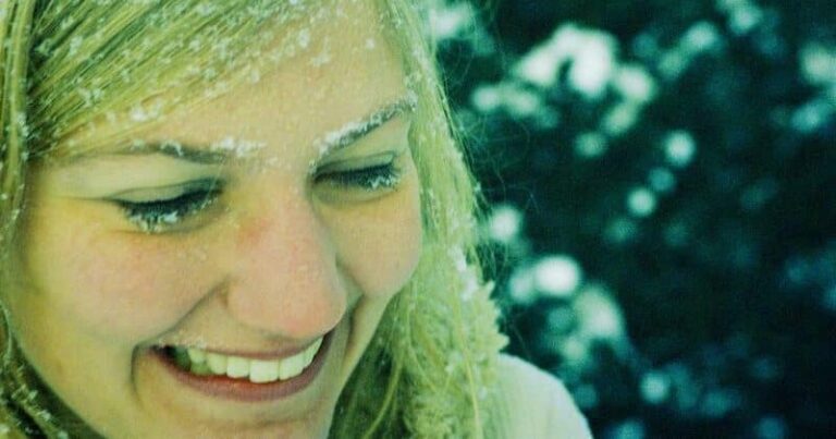Sally Shapiro Release New Song ‘Christmas Escape’
