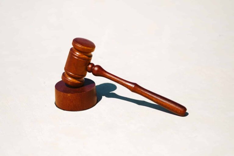 When to Turn to Legal Professionals for Immigration Issues