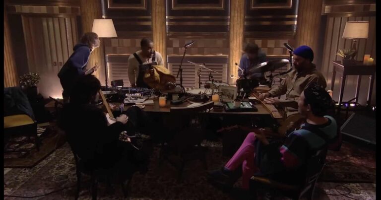 Watch Dijon Perform ‘Big Mike’s’ on ‘Fallon’