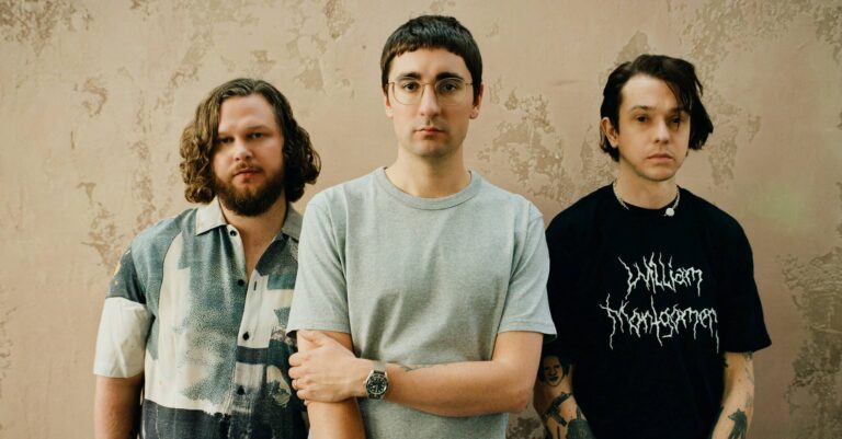 alt-j Share Video for New Song ‘Hard Drive Gold’
