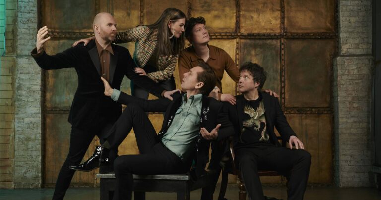 Franz Ferdinand Share Video for New Song ‘Curious’