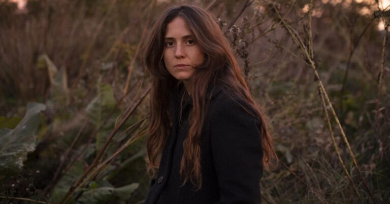 Jana Horn Releases New Single ‘Time Machine’