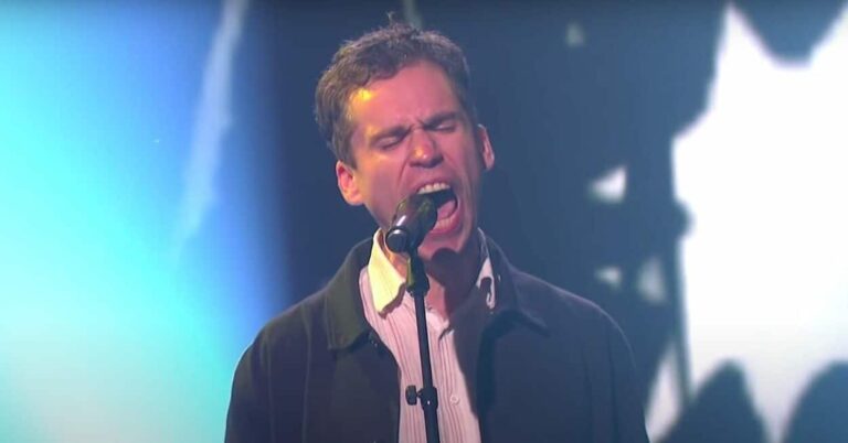 Watch Parquet Courts Debut New Song ‘Watching Strangers Smile’ on ‘Ellen’