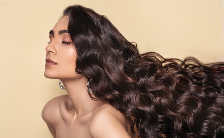 How To Have Healthy And Gorgeous Curly Hair