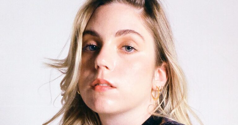 Deanna Petcoff Announces Debut Album, Shares New Single ‘Devastatingly Mediocre’