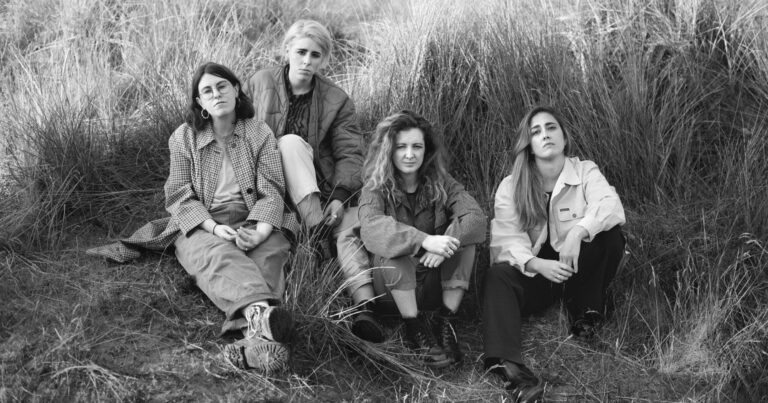 Pillow Queens Share New Single ‘Hearts & Minds’
