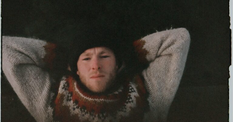 Victor Mucho Enlists Molly Parden on New Song ‘so terribly hurt’