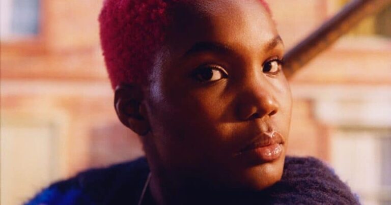 Arlo Parks Shares Video for New Single ‘Softly’