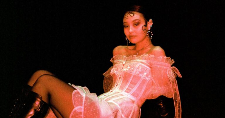 Luna Li Announces Debut Album ‘Duality’, Shares New Song Featuring beabadoobee