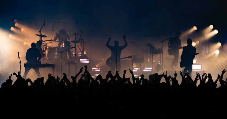 Nine Inch Nails Announce 2022 Tour
