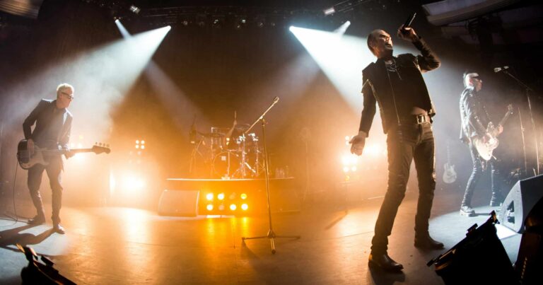 Bauhaus Cancel Remaining Tour Dates as Peter Murphy Enters Rehab