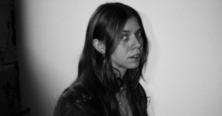Tomberlin Shares Video for New Single ‘tap’