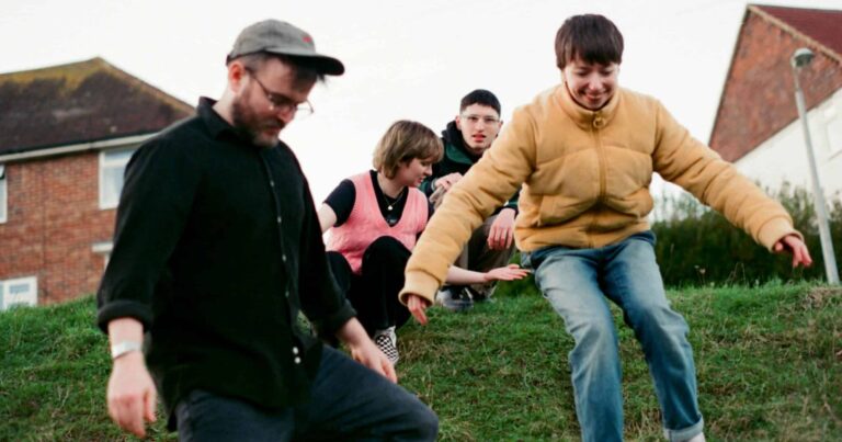 ME REX Release New Song ‘Toilet of Venus’