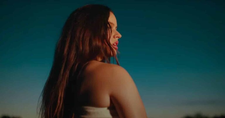 Rosalía Shares Video for New Song ‘Hentai’