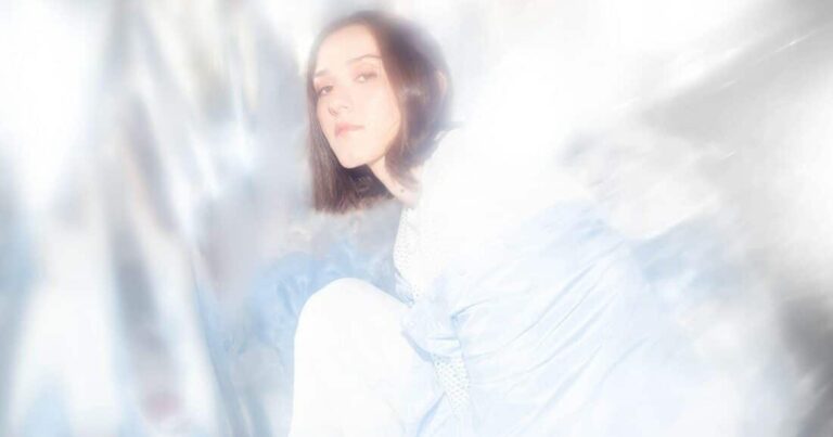 sadie Announces Debut EP ‘Nowhere’, Unveils New Single